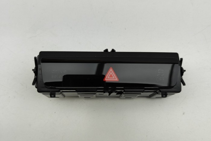 Buton de avarie AUDI Q4 SUV F4B 2024 OEM: 85E925301AA 31095407