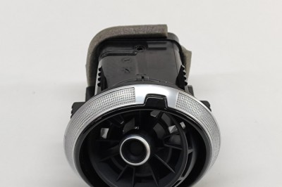 Gura de ventilație planșa de bord AUDI Q2 GA 2021 OEM: 81A820901F 28294638 foto
