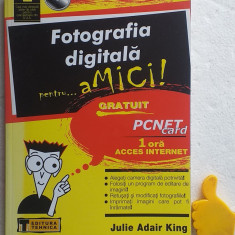 Fotografia digitala pentru amici Julie Adiar King