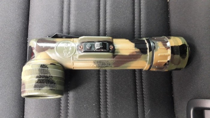 LANTERNA MILITARA TL 122- MIL TEC