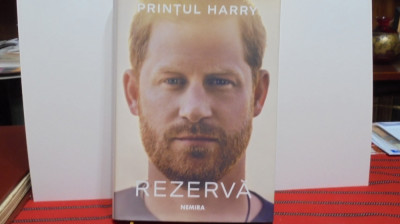 PRINTUL HARRY - REZERVA - Editura Nemira 2023 - 455 pagini foto