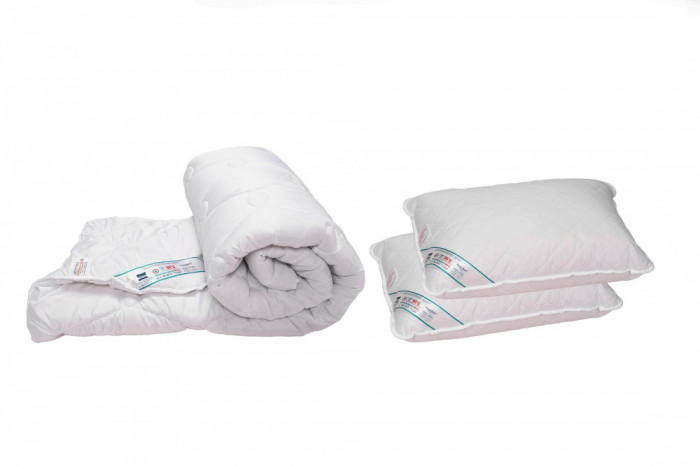 Set pilota 180x200 cm, 200g si 2 perne 50x70 cm HypoallergenicMed Somnart, microfibra matlasata Relax KipRoom