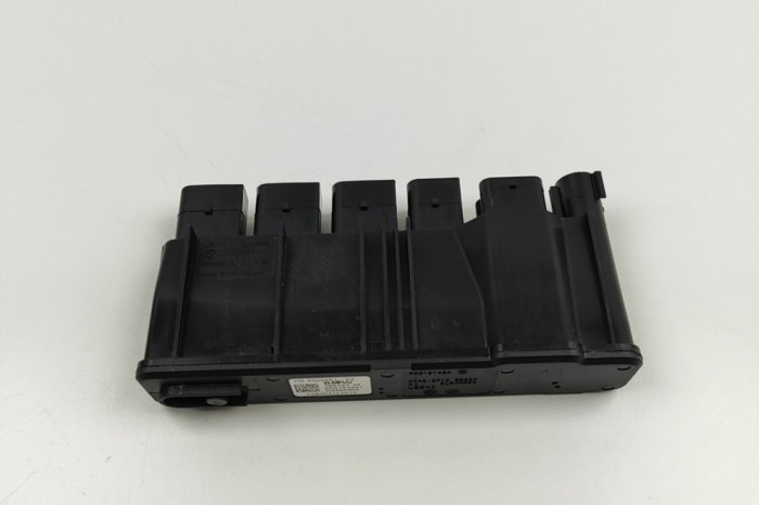 Unitate de distribuție a energiei BMW 3 G20, G28 2024 OEM: 8638551 | 30469459