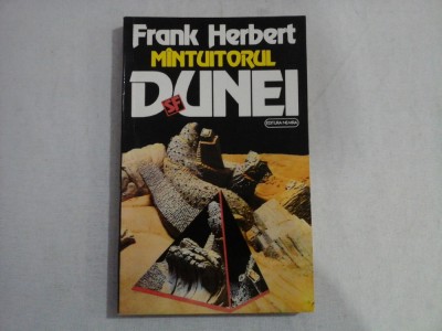 MINTUITORUL DUNEI (SF) - Frank HERBERT foto