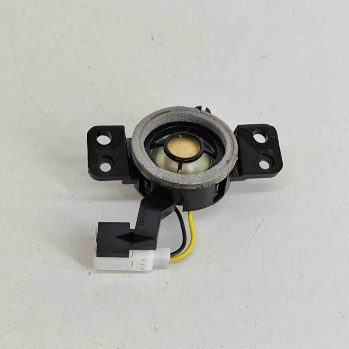 Difuzor ușă st&acirc;nga față SSANGYONG KORANDO C300 2022 OEM: 89300-37000 26366669