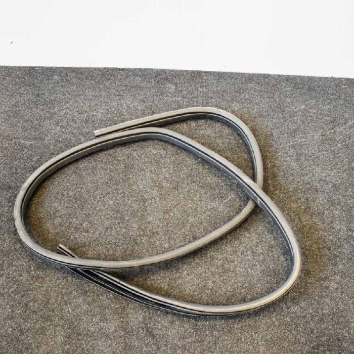 Garnitura ușă dreapta spate FORD KUGA II DM2 2016 OEM: CJ54S253A10 | 3329427