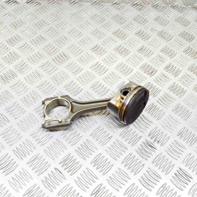 Piston AUDI A3 Limousine 8VS, 8VM 2015 OEM: 06H198401A,06H107065BE foto