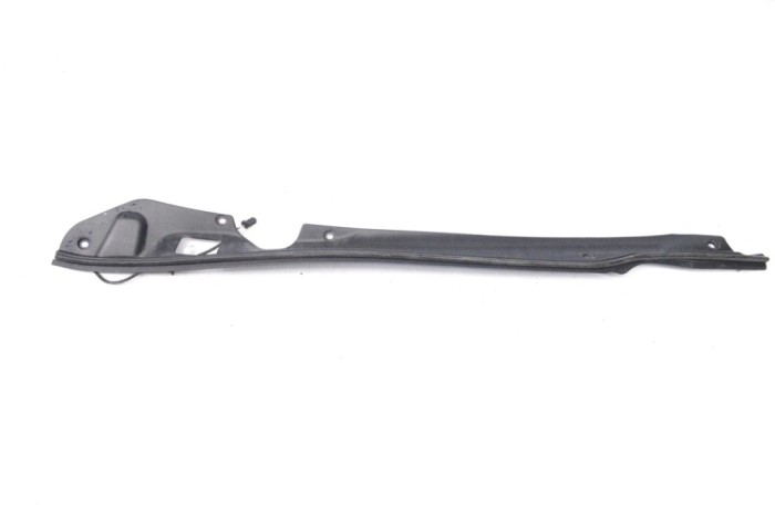 Ornament picurator haion st&acirc;nga TESLA MODEL S 2014 OEM: 6007576-00 | 15019036