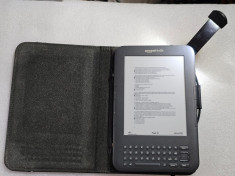 E-book reader Amazon Kindle 3rd Gen Keyboard Model D00901 WiFi foto