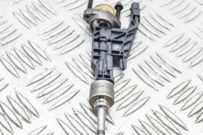 Injector de combustibil BMW 2 Gran Tourer F46 2019 OEM: 0261500437,8656548 | 12289412 foto