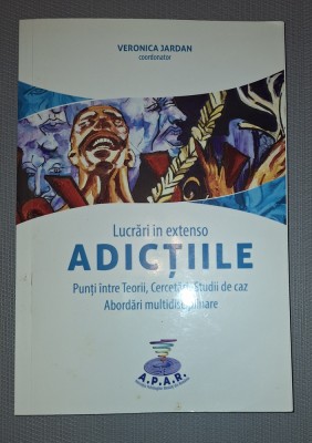 Veronica Jardan&amp;nbsp;-&amp;nbsp;Adictiile foto