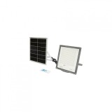 Cumpara ieftin Proiector led de 200w cu panou solar 20W, baterie si telecomanda