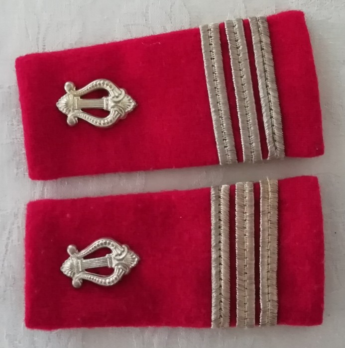 C2 5 - Grade militare - capitan muzica militara - piesa de colectie!