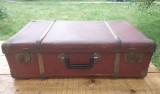 Geamantan vechi carton Fabrica Munca Oradea 1969 valiza epoca decor retro vintage colectie 65 cm
