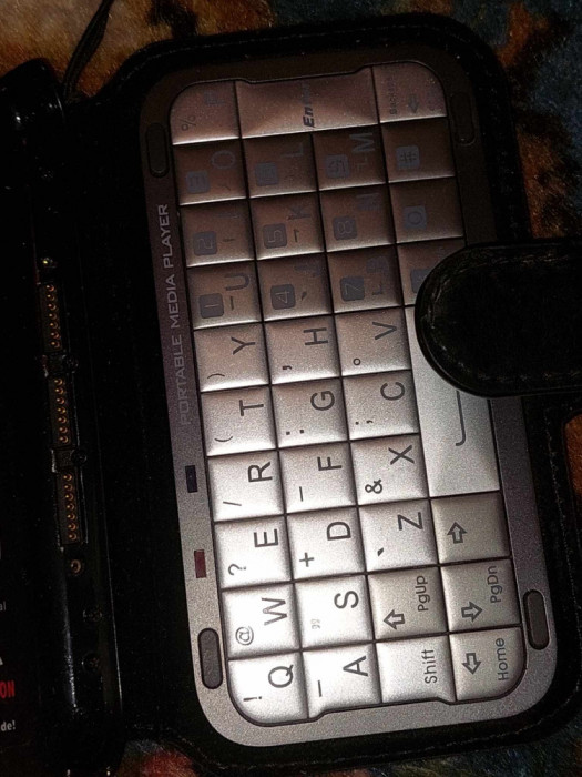 Husa originala TELEFON Vechi,tastatura pt.telefon WIFI-PHONE-12,3 cm/7 cm/2,2 cm