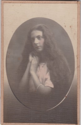 FOTOGRAFIE TANARA pe carton DIMENSIUNI 140 X 90 mm. foto