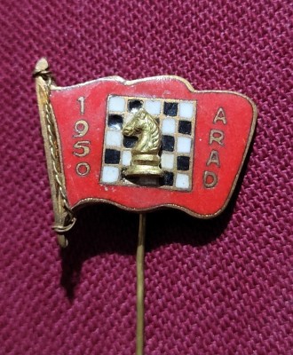 Insigna Sah Arad 1956 foto