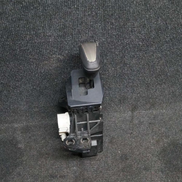 Timonerie cutie de viteze LEXUS CT ZWA10_ 2014 OEM: Hatchback | 2223060