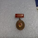 Insigna Fruntas in intrecerea utecista
