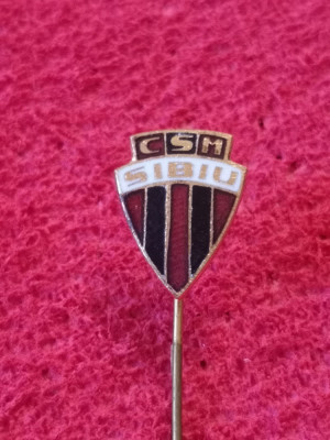 Insigna fotbal - CSM SIBIU (varianta mica) foto