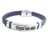 Bratara neagra impletita gravata personalizata cu textul tau