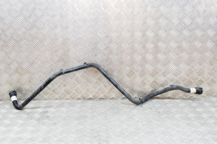 Furtun de lichid de răcire TESLA MODEL 3 2020 OEM: 1077600-00-E 16026098