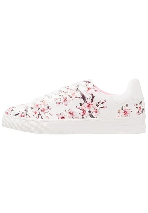 CH2585 Tenisi cu sireturi si imprimeu floral