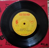 Disc Vinil -Formația Sincron- Dirijor : Cornel Fugaru (7&quot;, Mono)-Electrecord -EDC 712