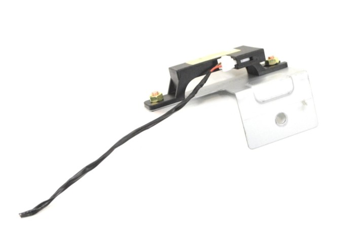 Antena Keyless Entry SSANGYONG TIVOLI 2015 OEM: 8753035200 13950706