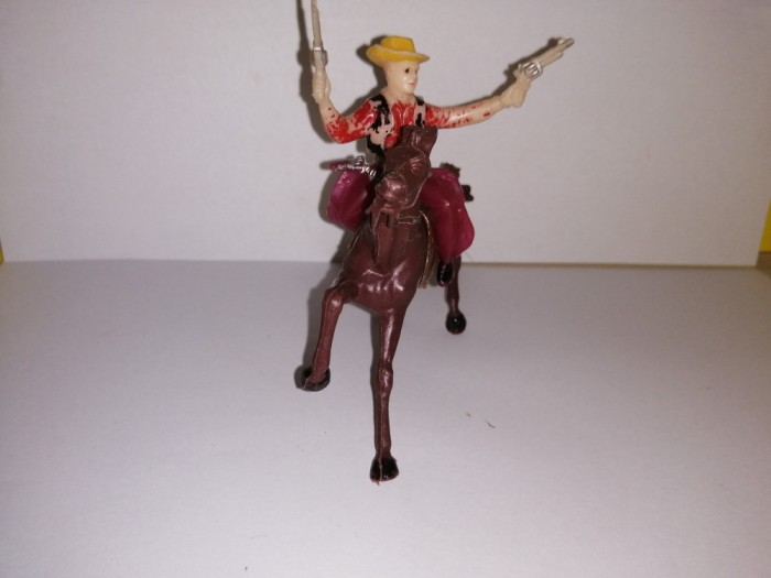 bnk jc Figurine de plastic - cowboy calare - 7 cm - Hong Kong