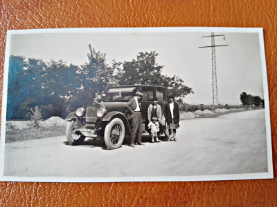 Fotografie masina de epoca, 1927, soseaua Bucuresti Ploiesti foto