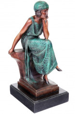 Femeie stand - statueta din bronz pe soclu din marmura BM240-C foto