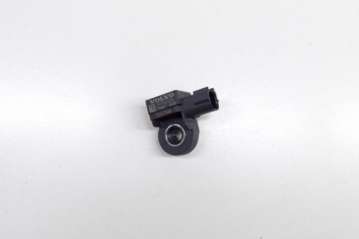 Senzor de impact st&amp;acirc;nga spate VOLVO V90 II 2017 OEM: 31451531 20573813 foto