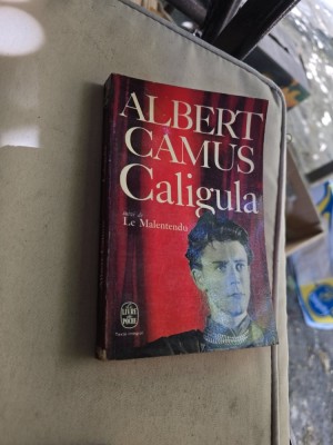 Caligula - Albert Camus foto