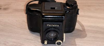 APARAT FOTO VINTAGE PT. COLECTIE &amp;ndash; PERFEKTA foto