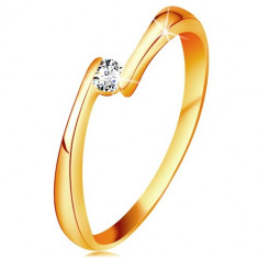 Inel din aur galben 14K - diamant transparent între capetele înguste ale brațelor - Marime inel: 49