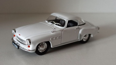 Macheta Wartburg 313 Sport 1957 alb - IST/DeAgostini Masini de Legenda 1/43 foto