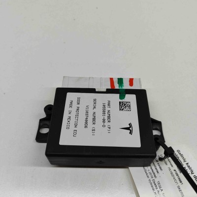Modul de control ușă st&amp;acirc;nga spate TESLA MODEL X 2016 OEM: 1055891-00-D 23074666 foto