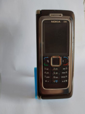 Telefon Nokia E90 folosit foto