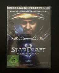 StarCraft II Wings of Liberty &ndash; Cutie Promo Sigilata + Pin Blizzard &ndash; Colectie