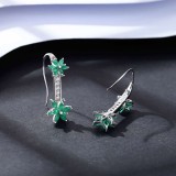 Cumpara ieftin Cercei Eleganți Din Argint 925, Model Floral Cu Pietre Zirconiu Verde Smarald, Argintboutique