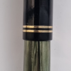 STILOU Pelikan Patent 100 cu penita de 14 K carate 1934