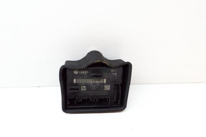 Modul de control ușă dreapta față AUDI A6 4G2, C7, 4GC 2017 OEM: 4G8959793J,P10102058,4G8959793G | 11632155