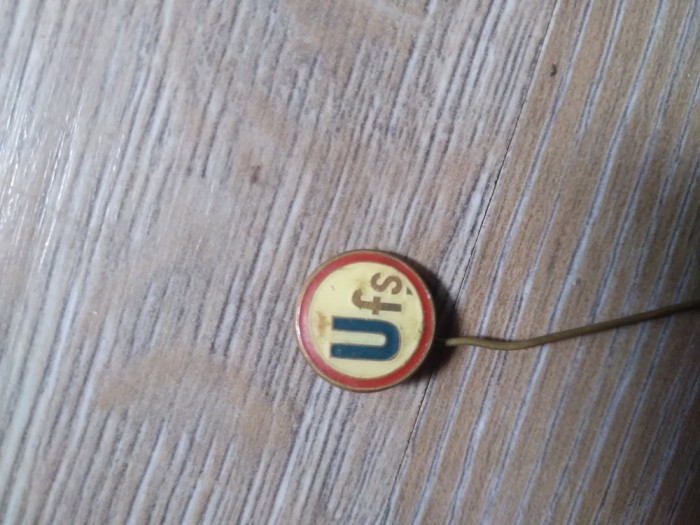 Insigna Industrie 8 Ufs