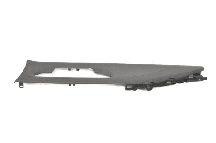 nerasta BMW X5 F15, F85 2017 OEM: 8051676 11613130