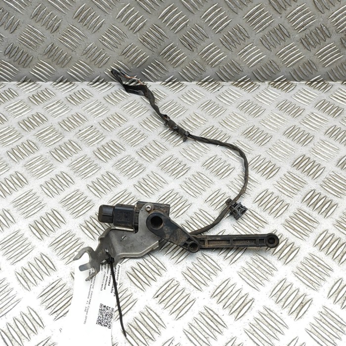 Senzor de nivel &icirc;nălțime dreapta față PORSCHE CAYENNE Coupe 9YB 2024 OEM: 9Y0941286A,6PM012699 32632284