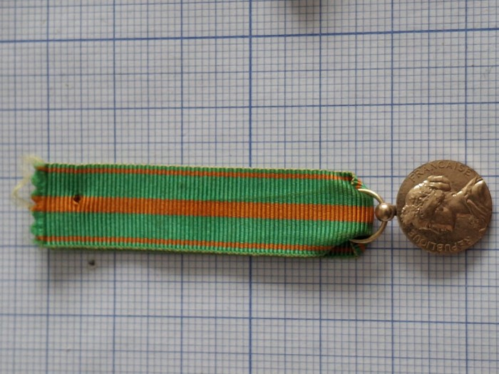 decoratie miniatura franta 2