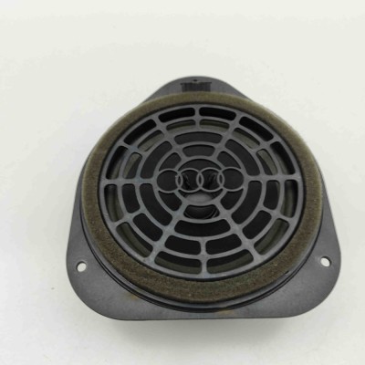 Difuzor ușă dreapta spate AUDI A5 Cabrio 8F7 2013 OEM: 8T0035411A 31641433 foto