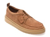 Cumpara ieftin Mocasini CLARKS maro, POLDEN MOC, din piele intoarsa