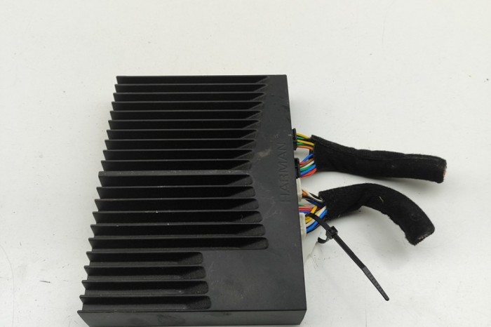Amplificator de sunet HYUNDAI SANTA F&Eacute; III DM 2016 OEM: 96370‑B8100 31404860